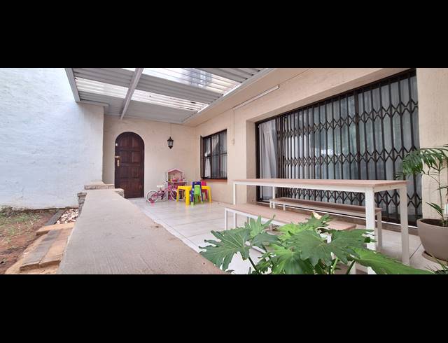 3 BEDROOM DUPLEX RENTED IN MUSGRAVE